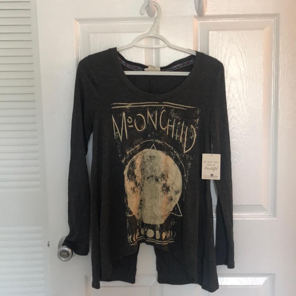 belle du jour long sleeve graphic tee